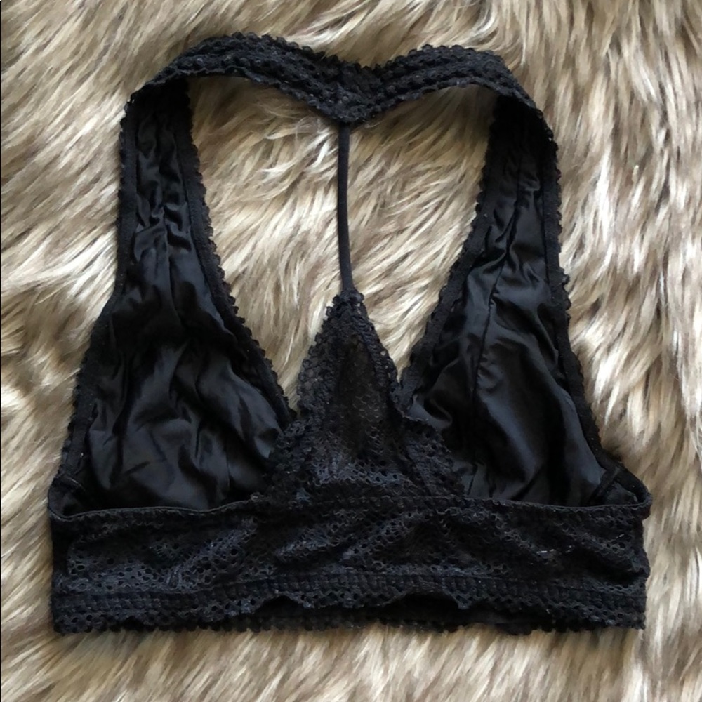 Victoria’s Secret Lace Bralette - Picture 2 of 4